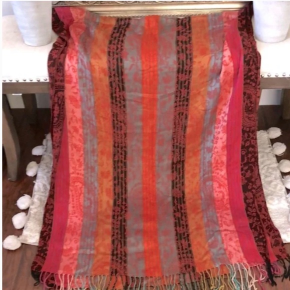 Sz6 jersey knit dress with rushing and gathering - Picture 8 of 11